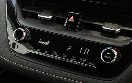 Toyota Corolla, 2021 год, 2 290 000 рублей, 21 фотография