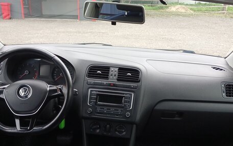 Volkswagen Polo VI (EU Market), 2015 год, 1 060 000 рублей, 13 фотография