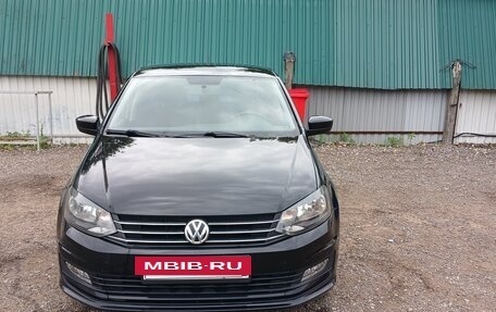 Volkswagen Polo VI (EU Market), 2015 год, 1 060 000 рублей, 3 фотография