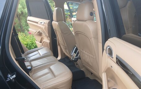 Porsche Cayenne III, 2011 год, 2 000 000 рублей, 17 фотография