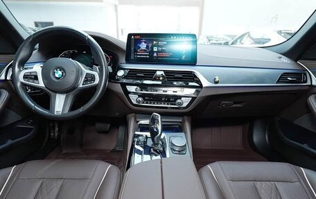 BMW 5 серия, 2022 год, 4 650 000 рублей, 11 фотография