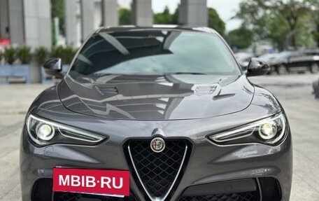 Alfa Romeo Stelvio, 2021 год, 4 929 500 рублей, 2 фотография