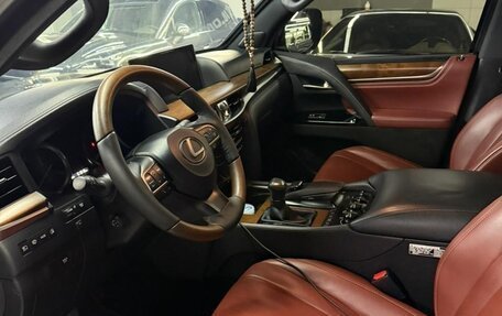 Lexus LX III, 2017 год, 14 500 000 рублей, 3 фотография
