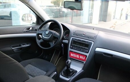 Skoda Octavia, 2011 год, 697 000 рублей, 10 фотография