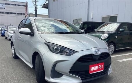 Toyota Yaris, 2021 год, 790 000 рублей, 1 фотография