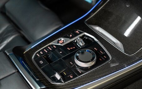 BMW X7, 2024 год, 14 000 000 рублей, 24 фотография