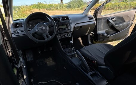 Volkswagen Polo VI (EU Market), 2011 год, 639 000 рублей, 16 фотография