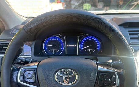 Toyota Camry, 2016 год, 1 650 000 рублей, 8 фотография