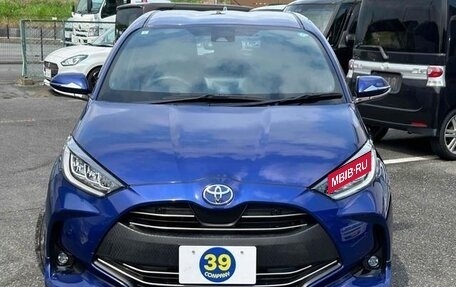 Toyota Yaris, 2021 год, 790 000 рублей, 4 фотография
