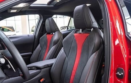 Lexus UX I, 2021 год, 2 300 000 рублей, 12 фотография