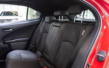 Lexus UX I, 2021 год, 2 300 000 рублей, 9 фотография