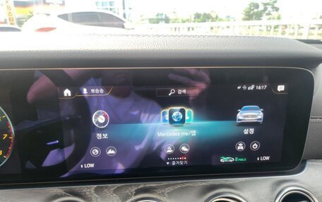 Mercedes-Benz E-Класс, 2022 год, 3 980 005 рублей, 9 фотография