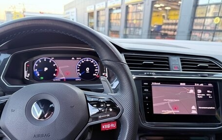 Volkswagen Tiguan II, 2019 год, 3 850 000 рублей, 16 фотография