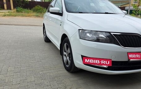 Skoda Rapid I, 2015 год, 1 200 000 рублей, 2 фотография