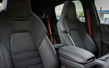 Porsche Cayenne III, 2025 год, 22 490 000 рублей, 14 фотография