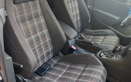 Volkswagen Golf GTI VII, 2011 год, 1 650 000 рублей, 13 фотография
