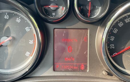 Opel Astra J, 2012 год, 900 000 рублей, 10 фотография