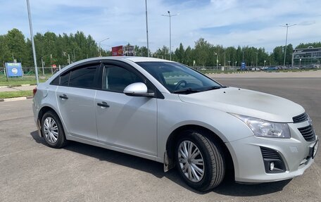 Chevrolet Cruze II, 2014 год, 575 000 рублей, 7 фотография
