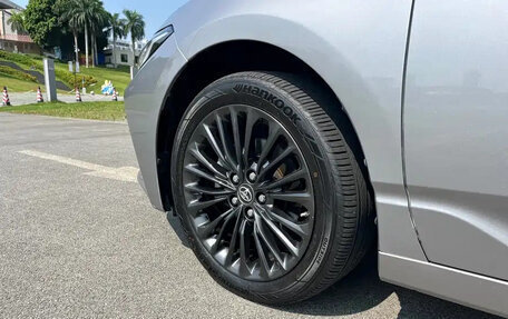 Toyota Avalon, 2022 год, 2 300 090 рублей, 11 фотография