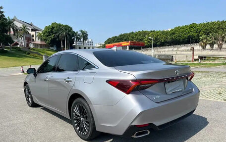 Toyota Avalon, 2022 год, 2 300 090 рублей, 4 фотография
