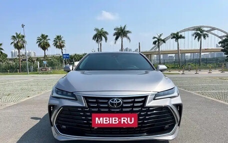 Toyota Avalon, 2022 год, 2 300 090 рублей, 2 фотография