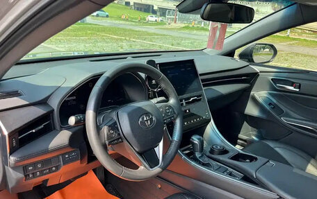 Toyota Avalon, 2022 год, 2 300 090 рублей, 20 фотография