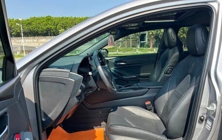 Toyota Avalon, 2022 год, 2 300 090 рублей, 16 фотография