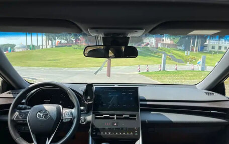 Toyota Avalon, 2022 год, 2 300 090 рублей, 36 фотография