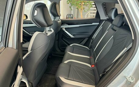 Geely Atlas, 2024 год, 3 917 190 рублей, 8 фотография