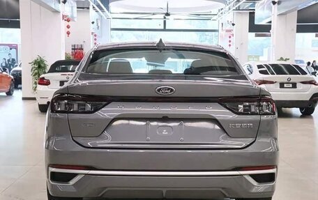 Ford Mondeo, 2025 год, 2 300 000 рублей, 3 фотография