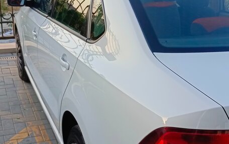 Volkswagen Polo VI (EU Market), 2015 год, 1 100 000 рублей, 14 фотография