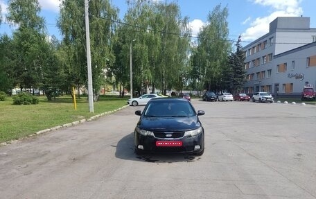 KIA Cerato III, 2011 год, 880 000 рублей, 1 фотография