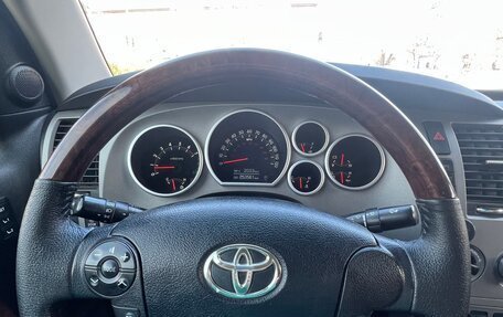 Toyota Tundra II, 2011 год, 3 599 999 рублей, 23 фотография