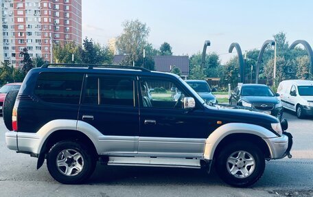 Toyota Land Cruiser Prado 90 рестайлинг, 1998 год, 700 000 рублей, 2 фотография