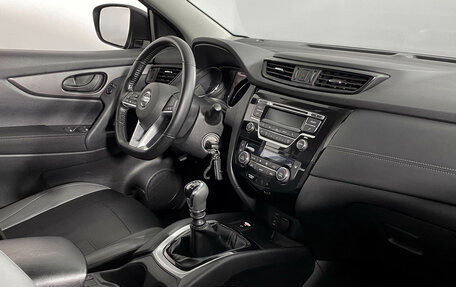 Nissan Qashqai, 2021 год, 1 999 000 рублей, 10 фотография