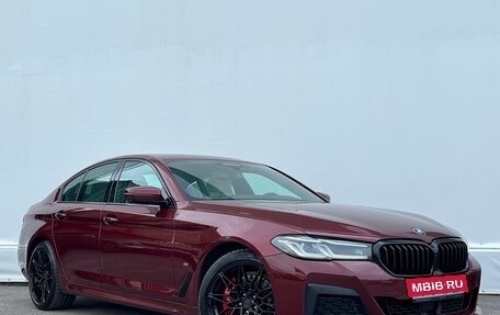 BMW 5 серия, 2021 год, 5 390 000 рублей, 3 фотография