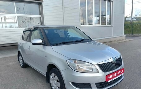 Skoda Fabia II, 2012 год, 590 000 рублей, 3 фотография