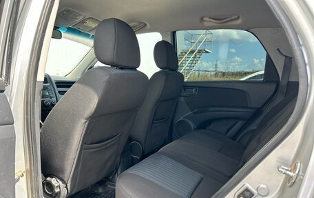 KIA Sportage II, 2010 год, 950 000 рублей, 24 фотография