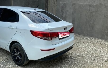KIA Rio III рестайлинг, 2016 год, 990 000 рублей, 4 фотография