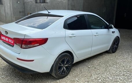 KIA Rio III рестайлинг, 2016 год, 990 000 рублей, 3 фотография