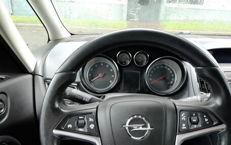 Opel Zafira C рестайлинг, 2012 год, 899 000 рублей, 17 фотография