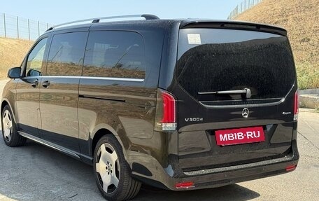 Mercedes-Benz V-Класс, 2025 год, 15 550 000 рублей, 3 фотография