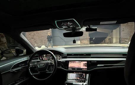 Audi A8, 2018 год, 5 400 000 рублей, 14 фотография