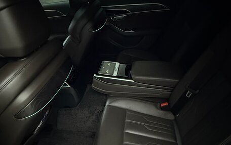 Audi A8, 2018 год, 5 400 000 рублей, 18 фотография