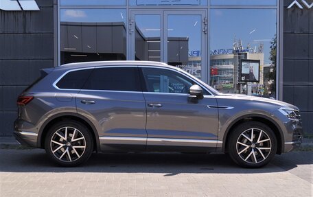 Volkswagen Touareg III, 2022 год, 6 600 000 рублей, 8 фотография