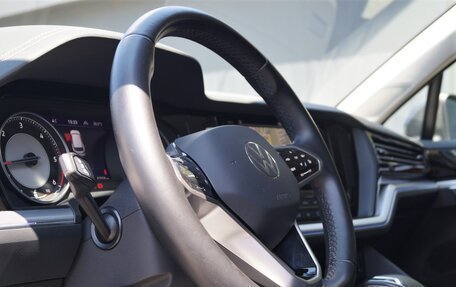 Volkswagen Touareg III, 2022 год, 6 600 000 рублей, 22 фотография