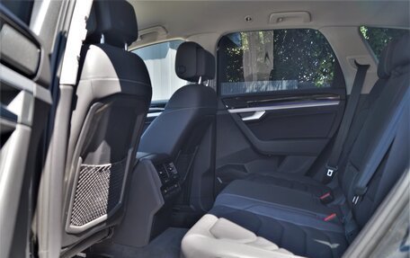 Volkswagen Touareg III, 2022 год, 6 600 000 рублей, 29 фотография