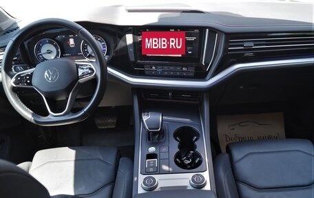 Volkswagen Touareg III, 2022 год, 6 600 000 рублей, 32 фотография