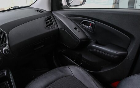 Hyundai ix35 I рестайлинг, 2015 год, 1 195 000 рублей, 16 фотография
