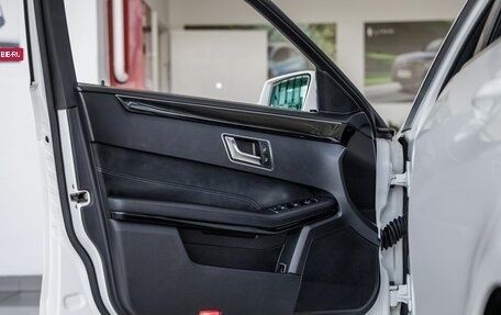 Mercedes-Benz E-Класс, 2013 год, 2 428 000 рублей, 13 фотография